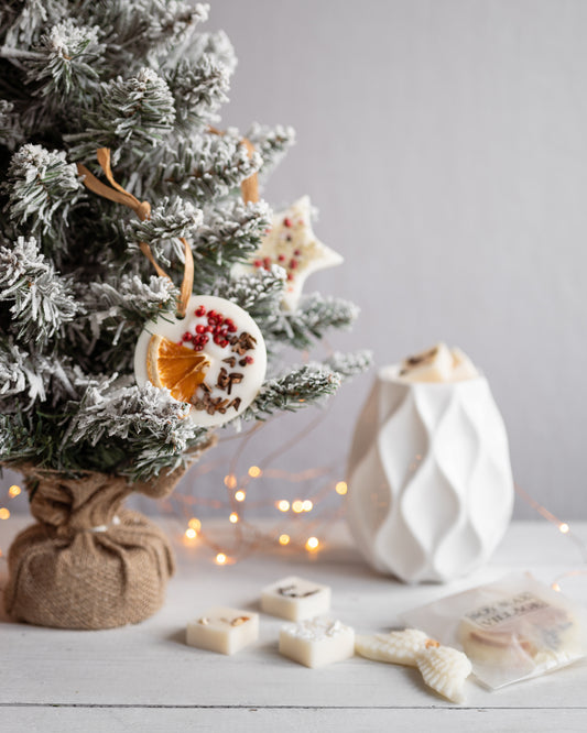 Tree Decorations / Wax Melt Air Fresheners (Unbranded) 4 pack